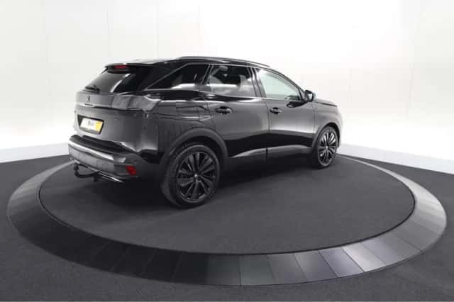 Peugeot 3008 (2024) thumbnail 5