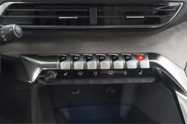 Peugeot 3008 (2024) thumbnail 44