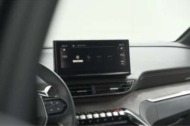 Peugeot 3008 (2024) thumbnail 48