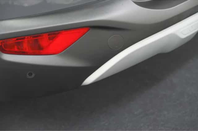 Kia Stonic (2023) thumbnail 2