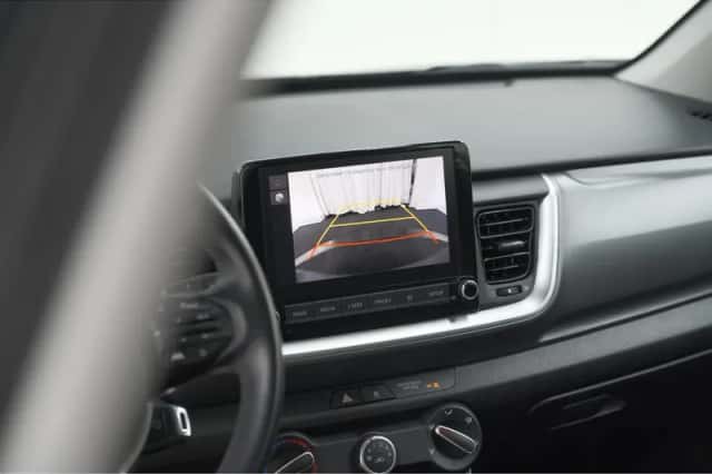 Kia Stonic (2023) thumbnail 12