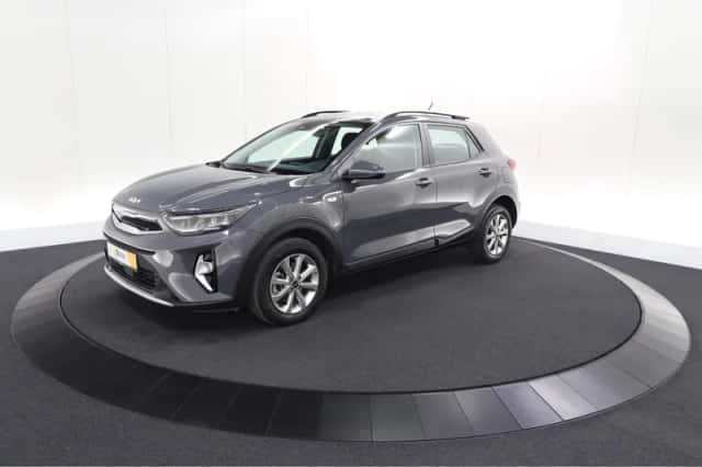 Kia Stonic (2023) thumbnail 49