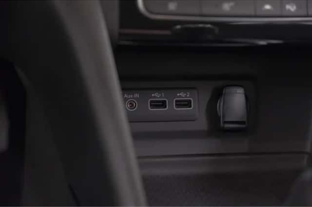 Renault Mégane (2022) thumbnail 42