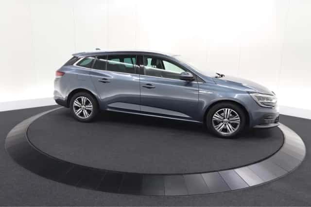 Renault Mégane (2022) thumbnail 7