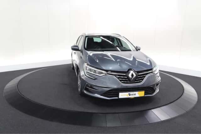 Renault Mégane (2022) thumbnail 78