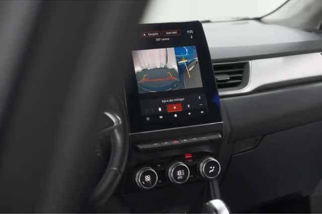 Renault Captur (2020) thumbnail 12
