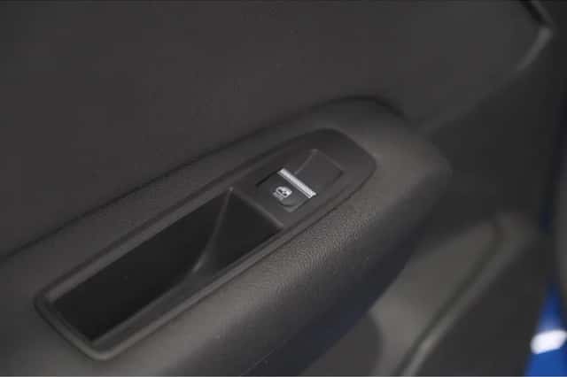 Renault Captur (2020) thumbnail 29