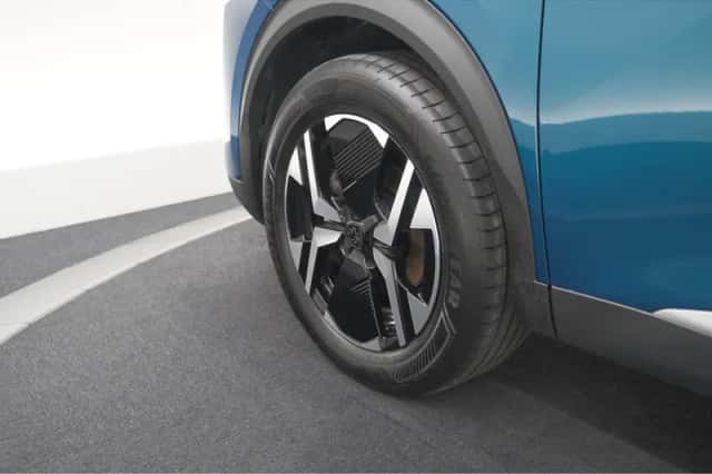 Peugeot 2008 (2025) thumbnail 16