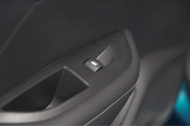 Peugeot 2008 (2025) thumbnail 23
