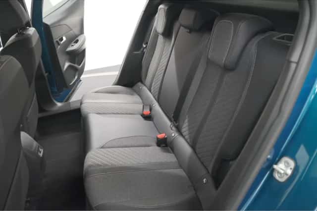 Peugeot 2008 (2025) thumbnail 25
