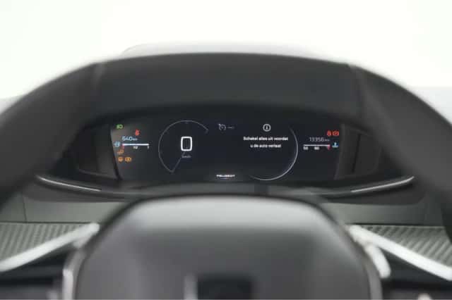 Peugeot 2008 (2025) thumbnail 32