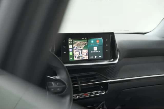 Peugeot 2008 (2020) thumbnail 3