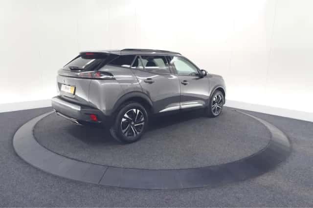 Peugeot 2008 (2020) thumbnail 5