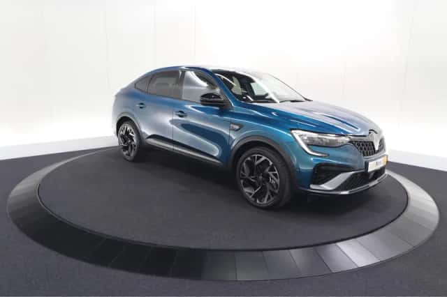 Renault Arkana (2024) thumbnail 6