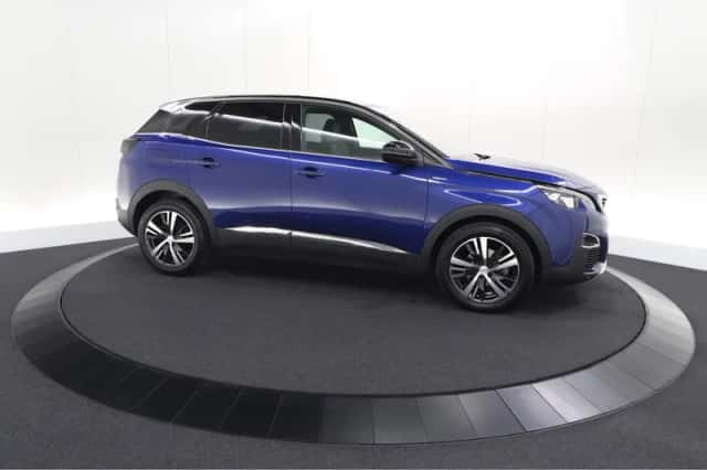 Peugeot 3008 (2020) thumbnail 5