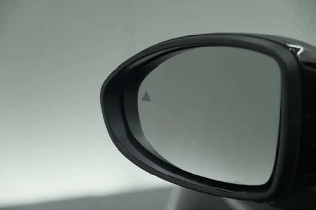 Fiat 500 (2023) thumbnail 3