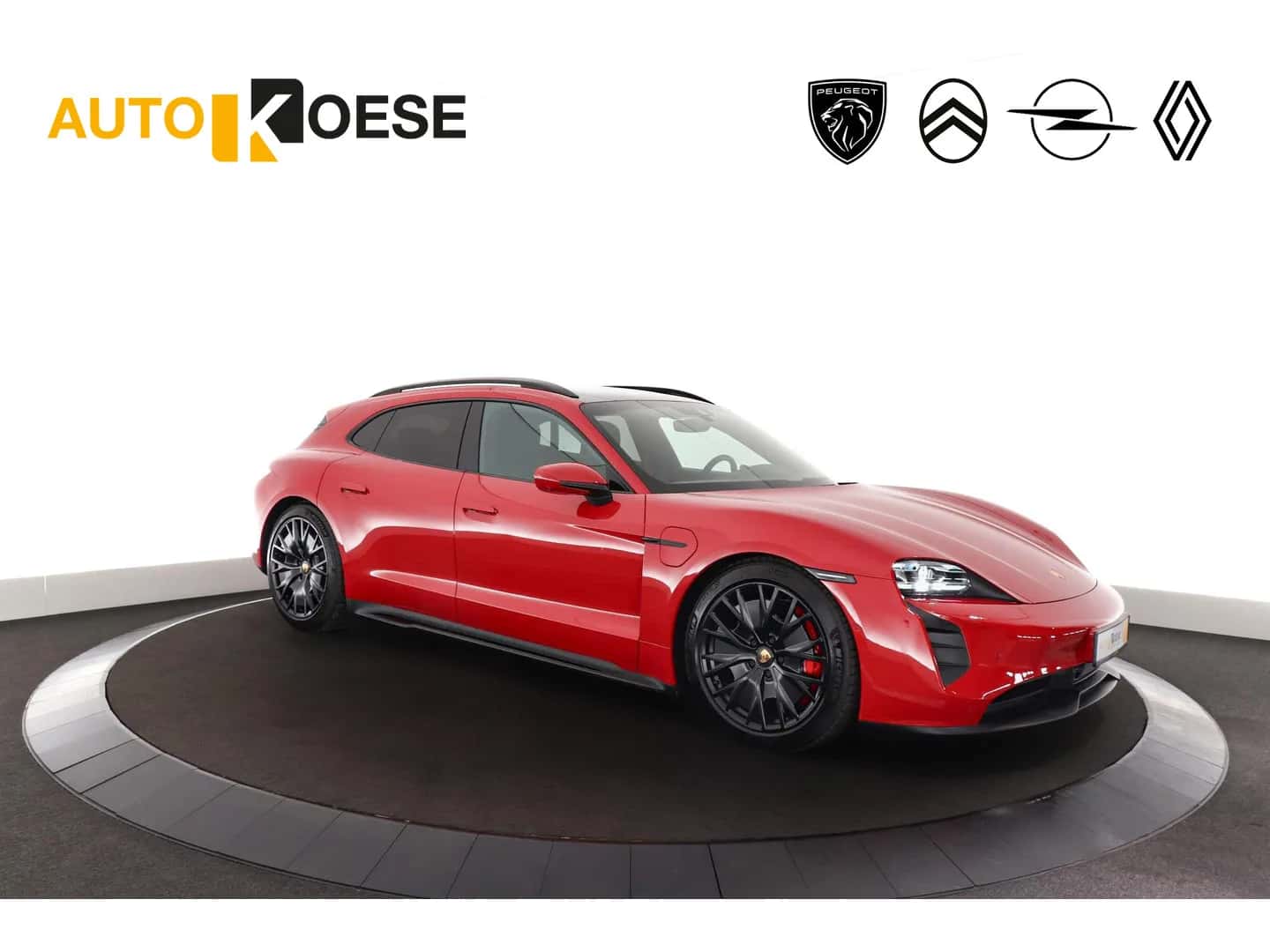 Porsche Taycan (2022) — foto 1