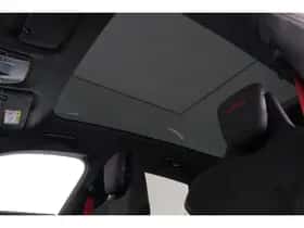 Porsche Taycan (2022) thumbnail 14