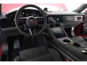 Porsche Taycan (2022) thumbnail 23