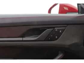 Porsche Taycan (2022) thumbnail 24