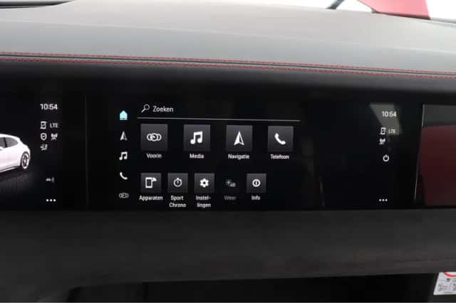 Porsche Taycan (2022) thumbnail 50