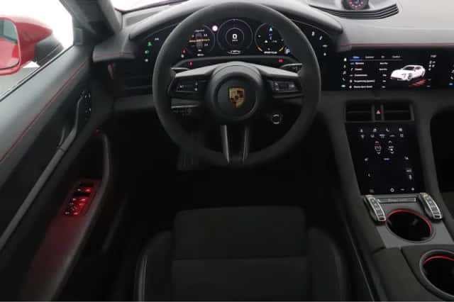 Porsche Taycan (2022) thumbnail 59