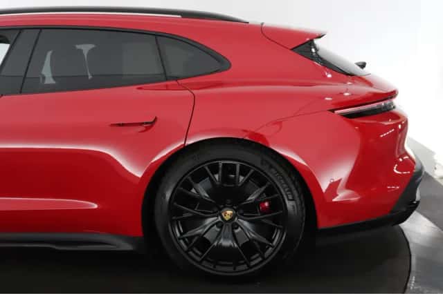 Porsche Taycan (2022) thumbnail 67