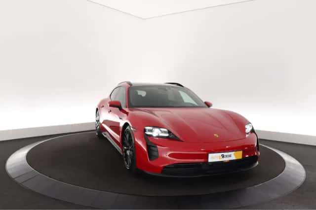 Porsche Taycan (2022) thumbnail 79