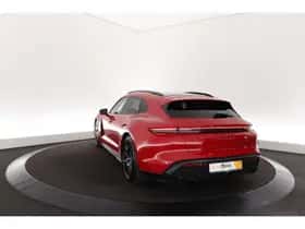 Porsche Taycan (2022) thumbnail 9