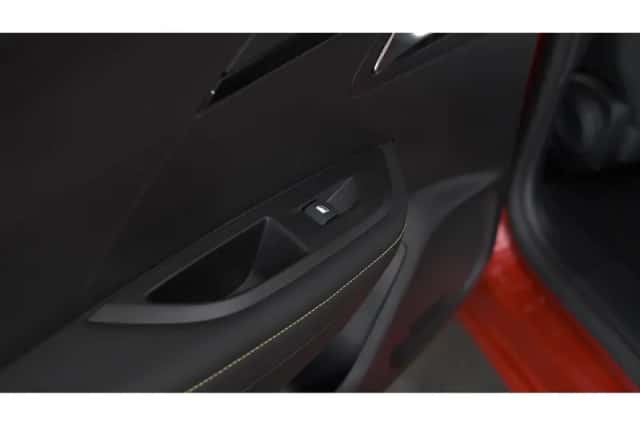 Peugeot 2008 (2022) thumbnail 22
