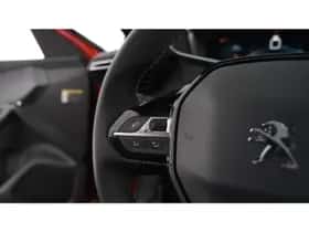 Peugeot 2008 (2022) thumbnail 24