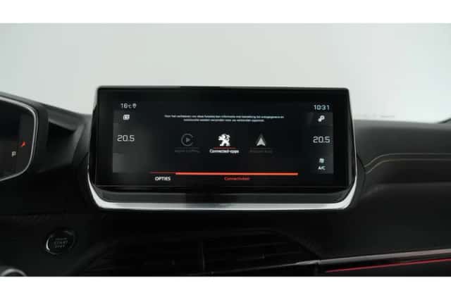 Peugeot 2008 (2022) thumbnail 36