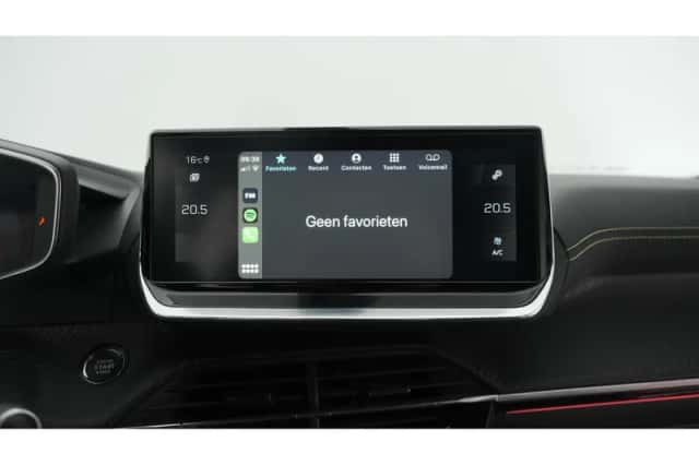 Peugeot 2008 (2022) thumbnail 39