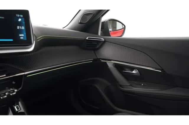 Peugeot 2008 (2022) thumbnail 41