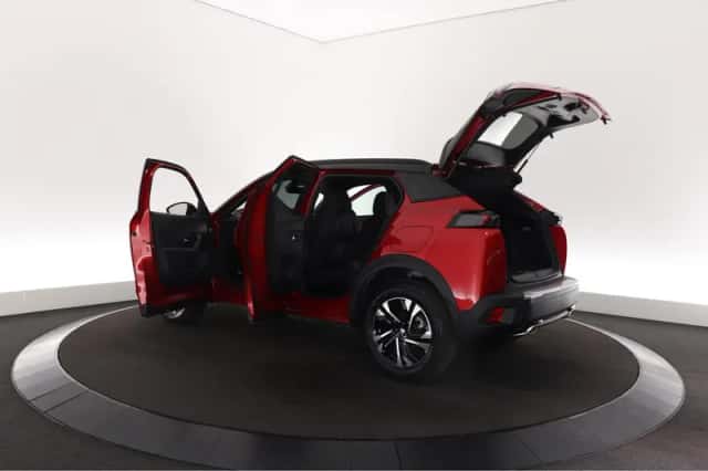 Peugeot 2008 (2022) thumbnail 61