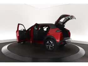 Peugeot 2008 (2022) thumbnail 61