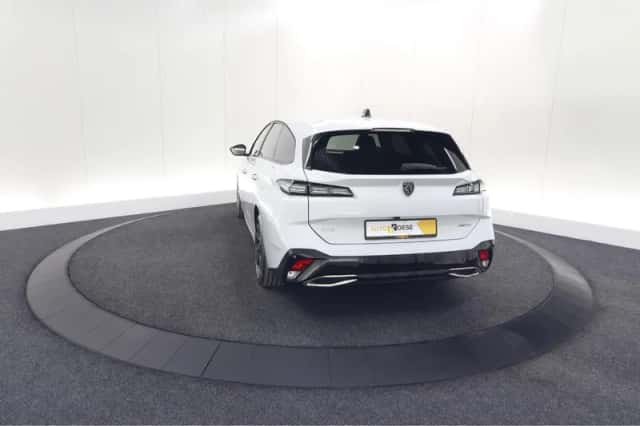 Peugeot 308 (2024) thumbnail 11