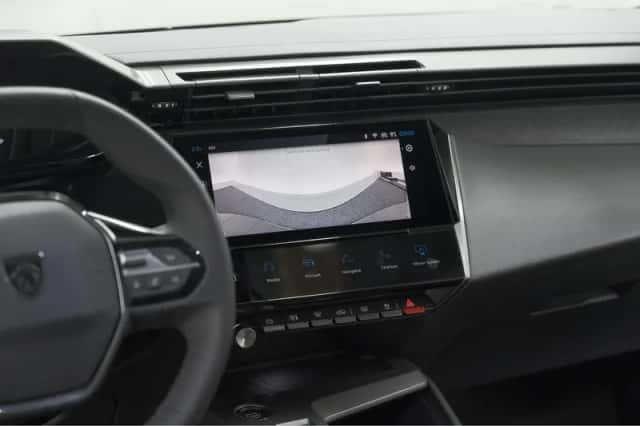 Peugeot 308 (2024) thumbnail 16