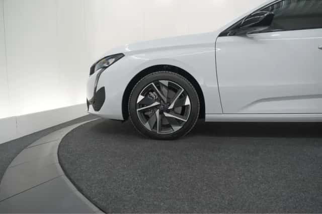Peugeot 308 (2024) thumbnail 20