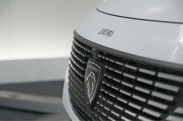 Peugeot 308 (2024) thumbnail 4