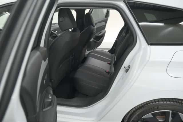 Peugeot 308 (2024) thumbnail 35