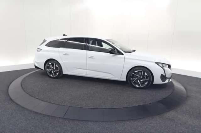Peugeot 308 (2024) thumbnail 8