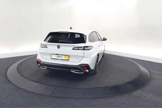 Peugeot 308 (2024) thumbnail 10