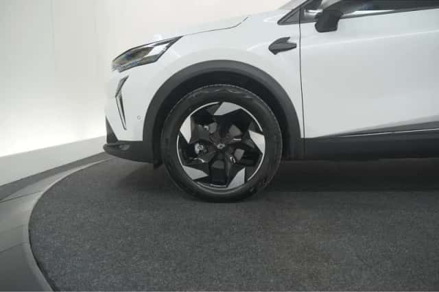 Renault Captur (2024) thumbnail 14
