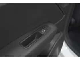 Renault Captur (2024) thumbnail 24