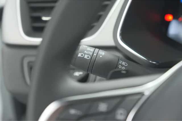 Renault Captur (2024) thumbnail 31