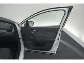 Renault Captur (2024) thumbnail 59