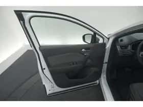 Renault Captur (2024) thumbnail 61