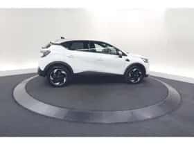 Renault Captur (2024) thumbnail 8