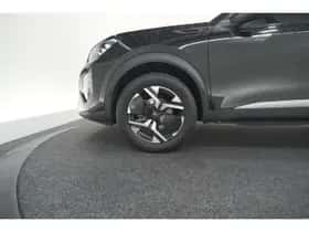 Peugeot 2008 (2025) thumbnail 16